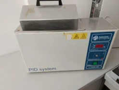 1#5831 Arredi e attrezzature da laboratorio
