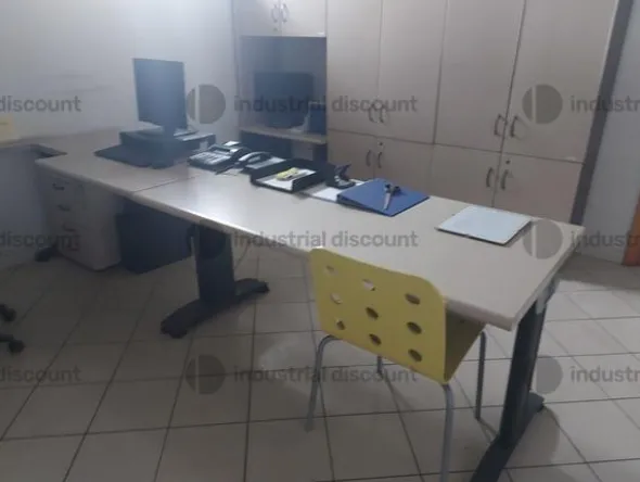 14#9213 Arredi e attrezzature da ufficio