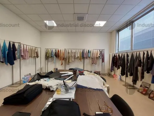26#9875 Arredi e attrezzature d'ufficio
