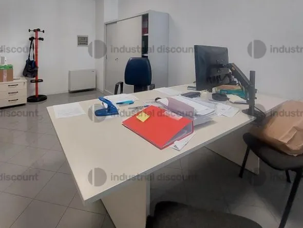 2#10178 Arredi e attrezzature d'ufficio