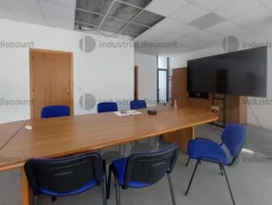 2#10178 Arredi e attrezzature d'ufficio