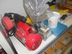 5#4977 Arredi e attrezzature per laboratorio