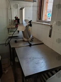 1#9415 Arredi e attrezzature per ristorazione