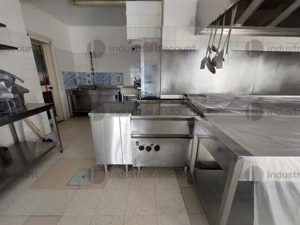 14#8949 Arredi e attrezzature professionali per cucina pasticceria