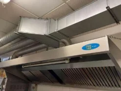 4#7940 Arredi e attrezzature reparto alimentari