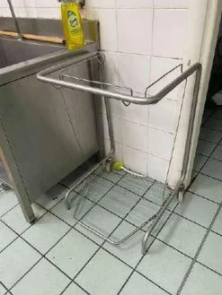 6#7940 Arredi e attrezzature reparto macelleria