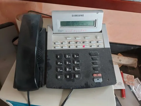1#8426 Arredi ed apparecchiature elettroniche da ufficio