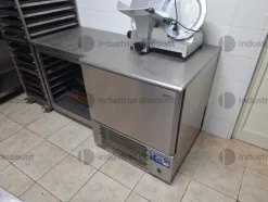 1#10023 Arredi ed attrezzature da cucina