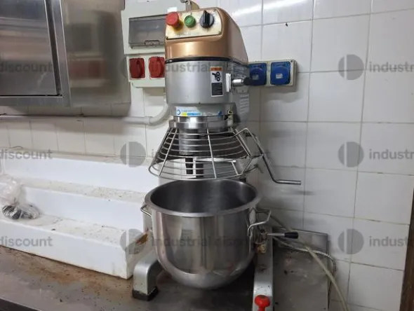 1#10023 Arredi ed attrezzature da cucina