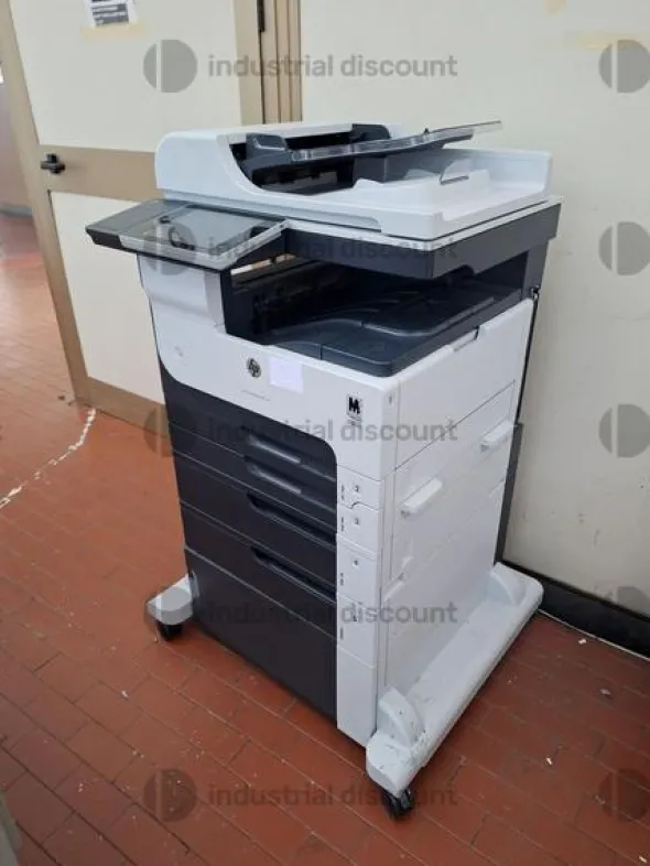 2#9770 Arredi ed attrezzature per ufficio