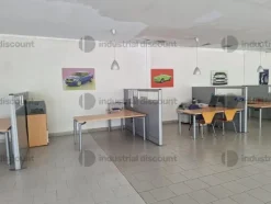 2#9630 Arredi ufficio per autosalone