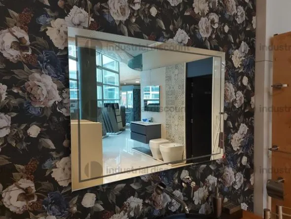 1#8977 Arredo bagno e piastrelle