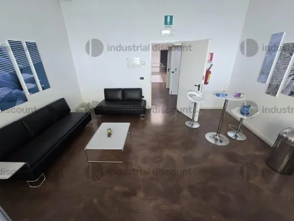 9#10268 Arredo d'ufficio