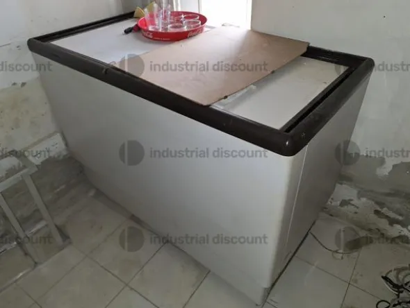 2#10168 Arredo e attrezzatura ristorante