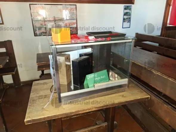 2#10168 Arredo e attrezzatura ristorante