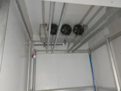 12#7897 Arredo e attrezzature da supermercato