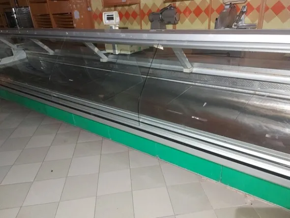 12#7897 Arredo e attrezzature da supermercato