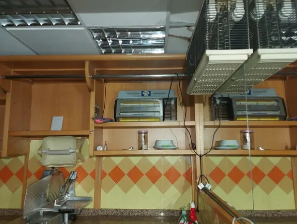 12#7897 Arredo e attrezzature da supermercato