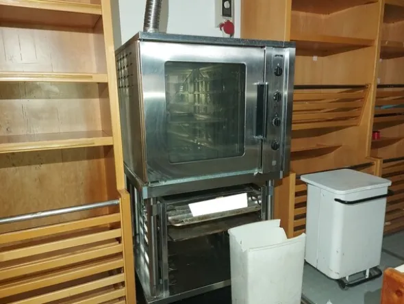 12#7897 Arredo e attrezzature da supermercato