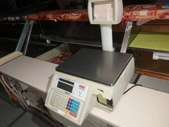 12#7897 Arredo e attrezzature da supermercato