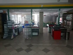 12#7897 Arredo e attrezzature da supermercato