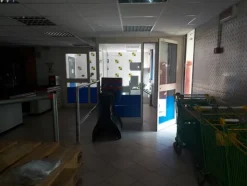 12#7897 Arredo e attrezzature da supermercato