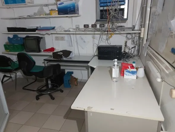 12#7897 Arredo e attrezzature da supermercato