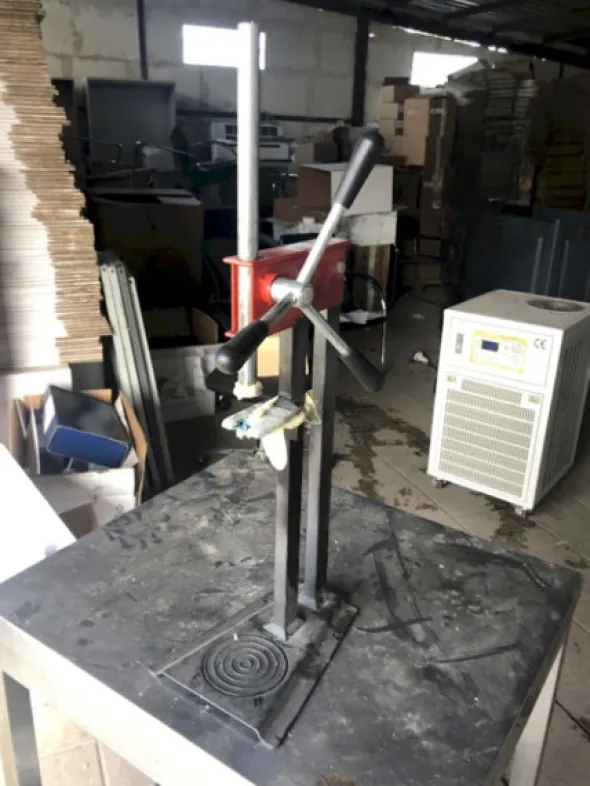 3#79980 Arredo e materiale da ufficio serbatoi cisterne e compressore Abac
