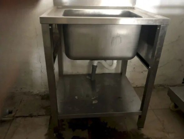 3#79980 Arredo e materiale da ufficio serbatoi cisterne e compressore Abac