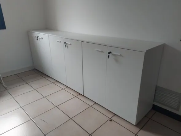 1#8354 Arredo e mobili da ufficio