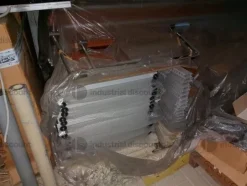 1#9714 Arredo smontato macchine elettroniche PC