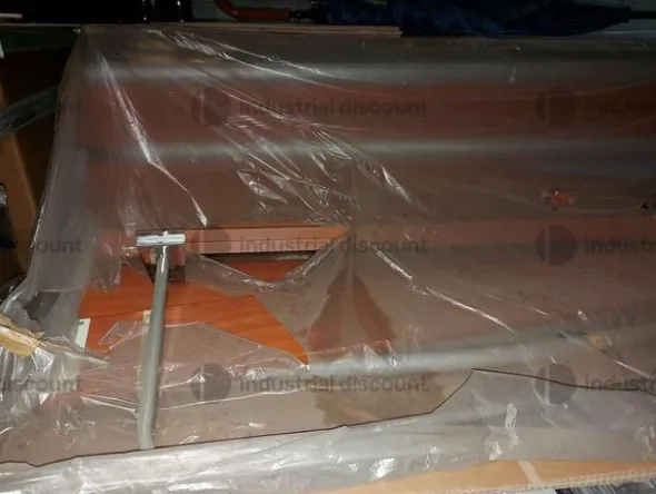 1#9714 Arredo smontato macchine elettroniche PC