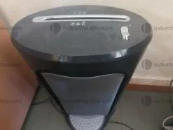 96#8613 Arredo uffici e macchine elettroniche