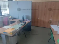 96#8613 Arredo uffici e macchine elettroniche