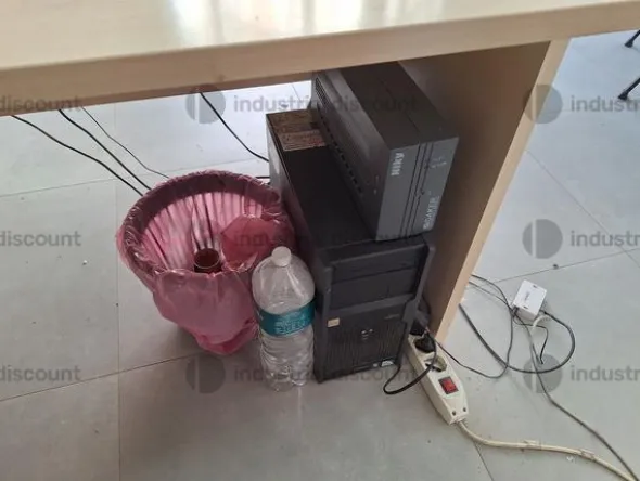 17#10037 Arredo ufficio