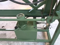 AR747 - Strettoio italpresse