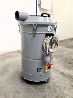 ASPIRATORE INDUSTRIALE – CFM – MOD. R154 V (ASP-62)