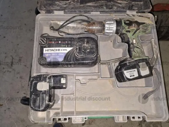 1#9175 Asta di arredo ufficio e attrezzatura edile