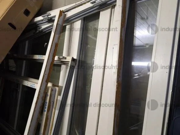 1#9175 Asta di arredo ufficio e attrezzatura edile