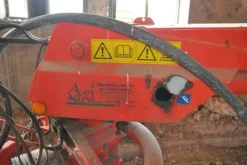 2#7012 Attrezzatura agricola