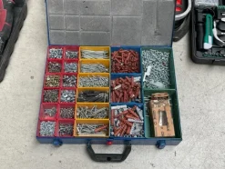 4#8098 Attrezzatura da cantiere edile