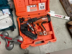 4#8098 Attrezzatura da cantiere edile