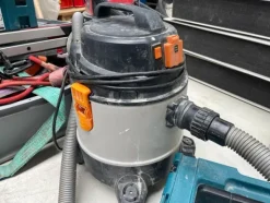 4#8098 Attrezzatura da cantiere edile