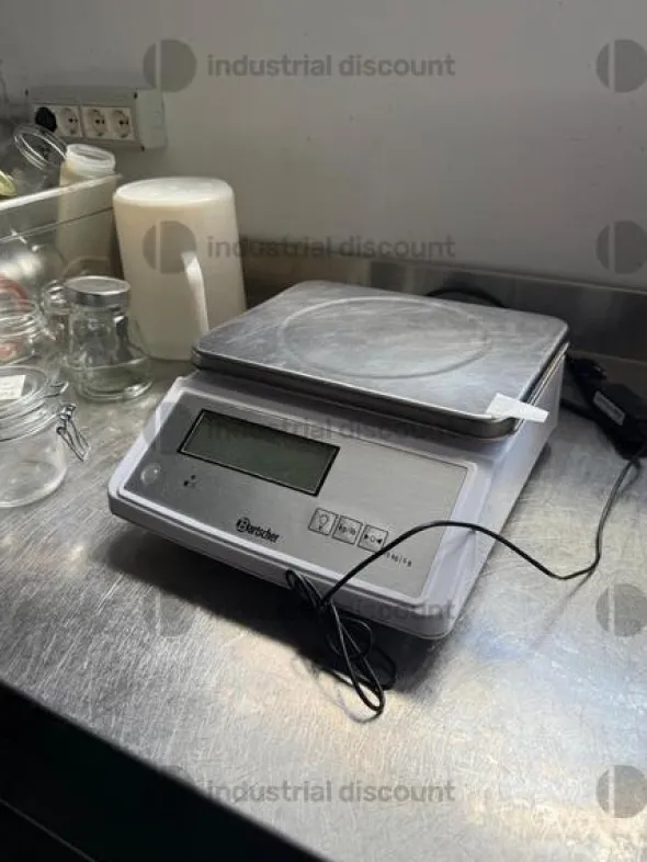 2#9447 Attrezzatura da cucina professionale