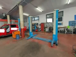 1#6762 Attrezzatura da officina e ufficio
