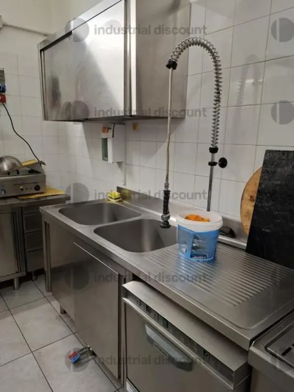 1#9937 Attrezzatura e arredi per bar