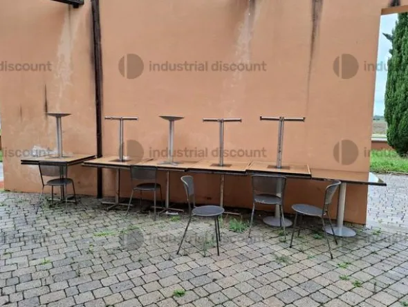 1#9937 Attrezzatura e arredi per bar