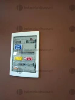 1#9937 Attrezzatura e arredi per bar