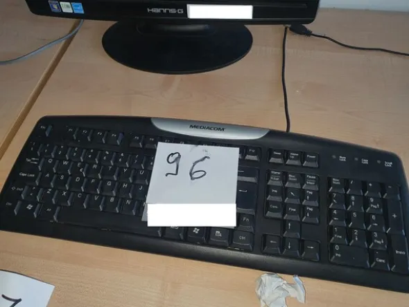 3#7810 Attrezzatura elettronica