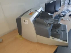 3#7810 Attrezzatura elettronica